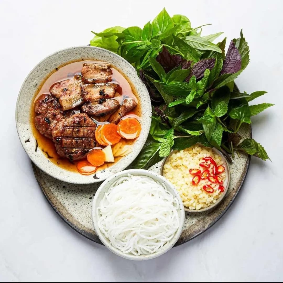 Bún chả (lauwarm gericht) 1