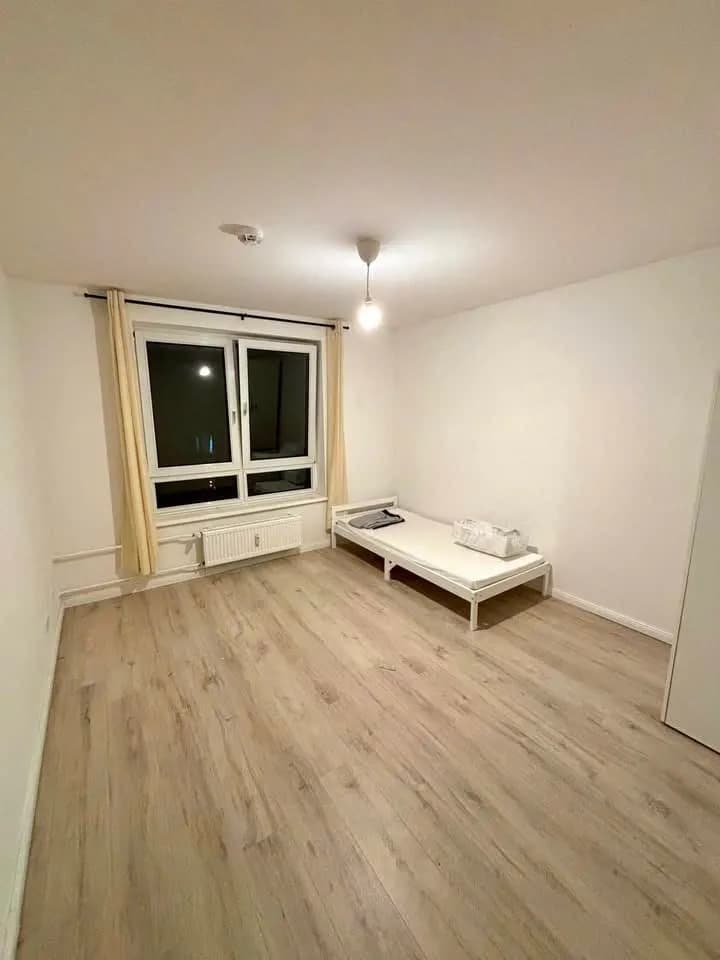 Nhà 3 phòng tại Auguste-Viktoria-Allee 4x, 13403 2