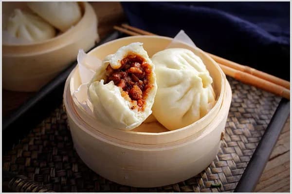 Bánh Bao 1