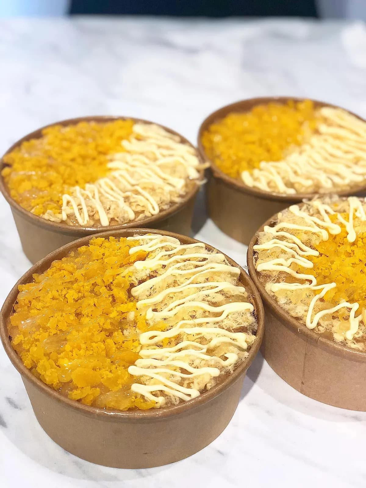 Bông lan trứng muối siêu béo 1