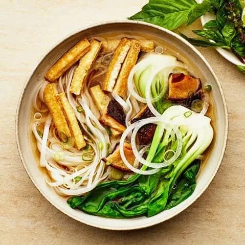 Phở vegan 1