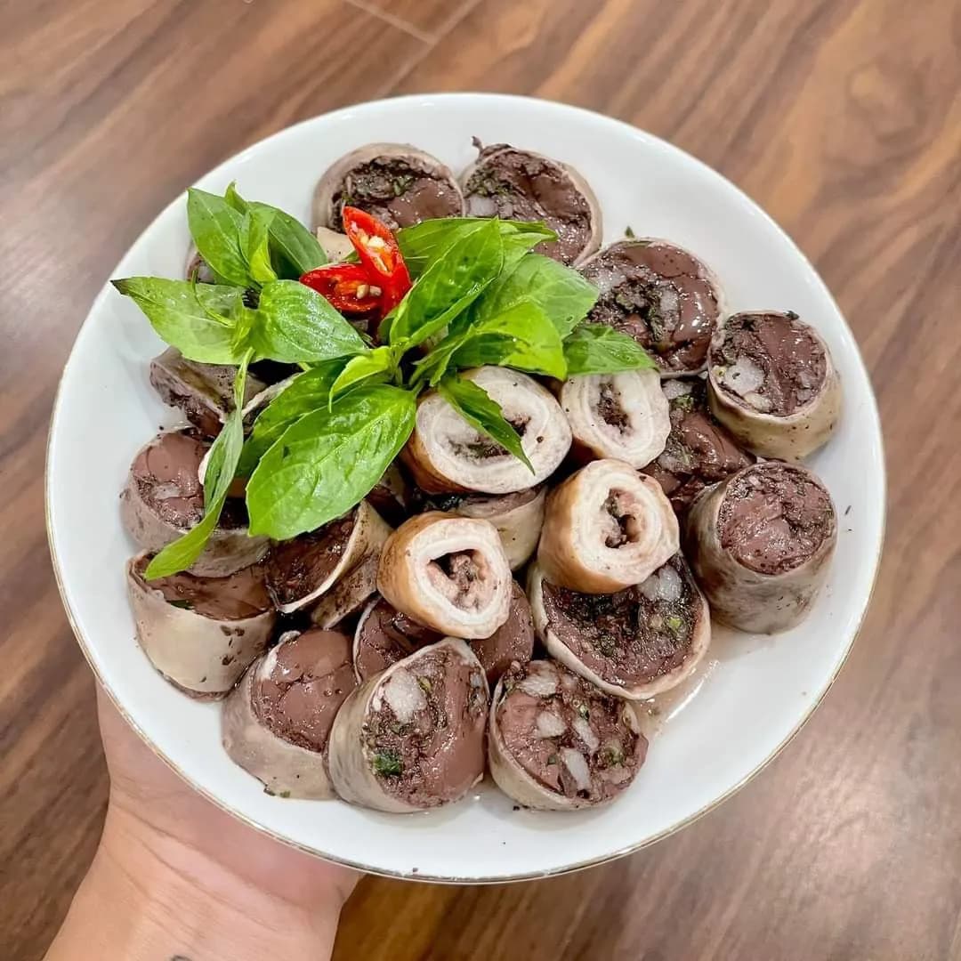 Dồi Tiết ( kèm rau sống & mắm tôm) 1