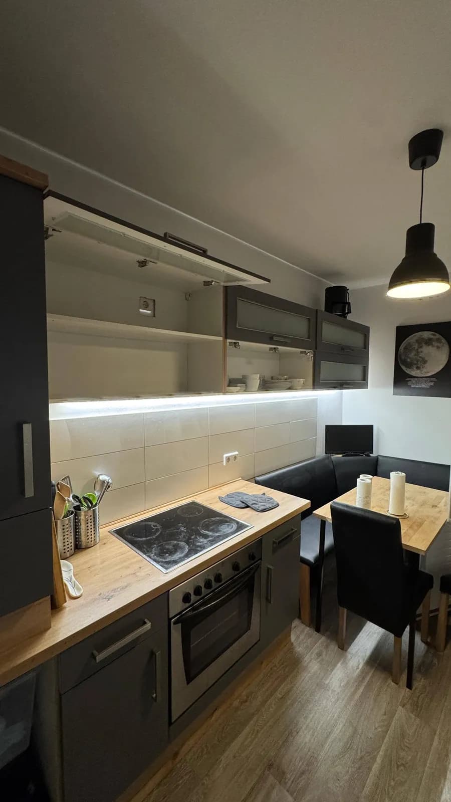 Charlottenburg,10585 Berlin 5