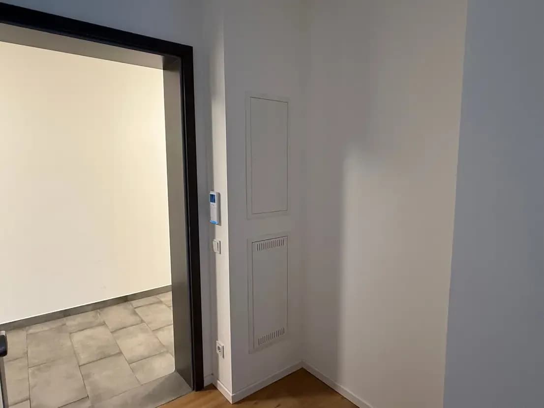 3-Zimmer-Wohnung mit Einbauküche, Loggia & Keller 3