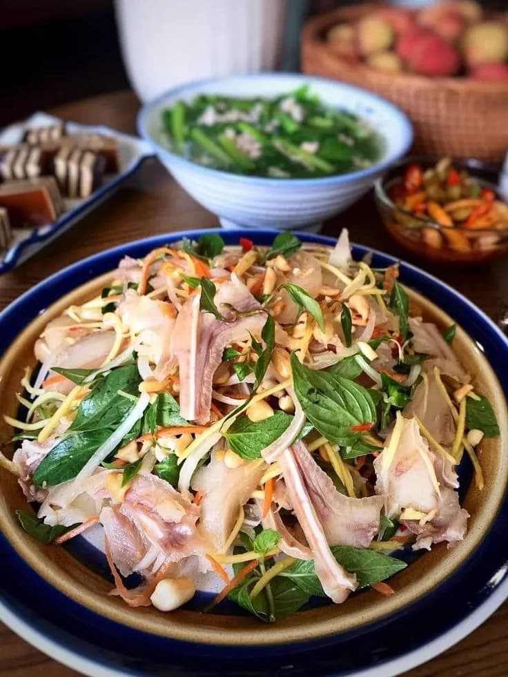 Nộm ngó sen tai lợn 1