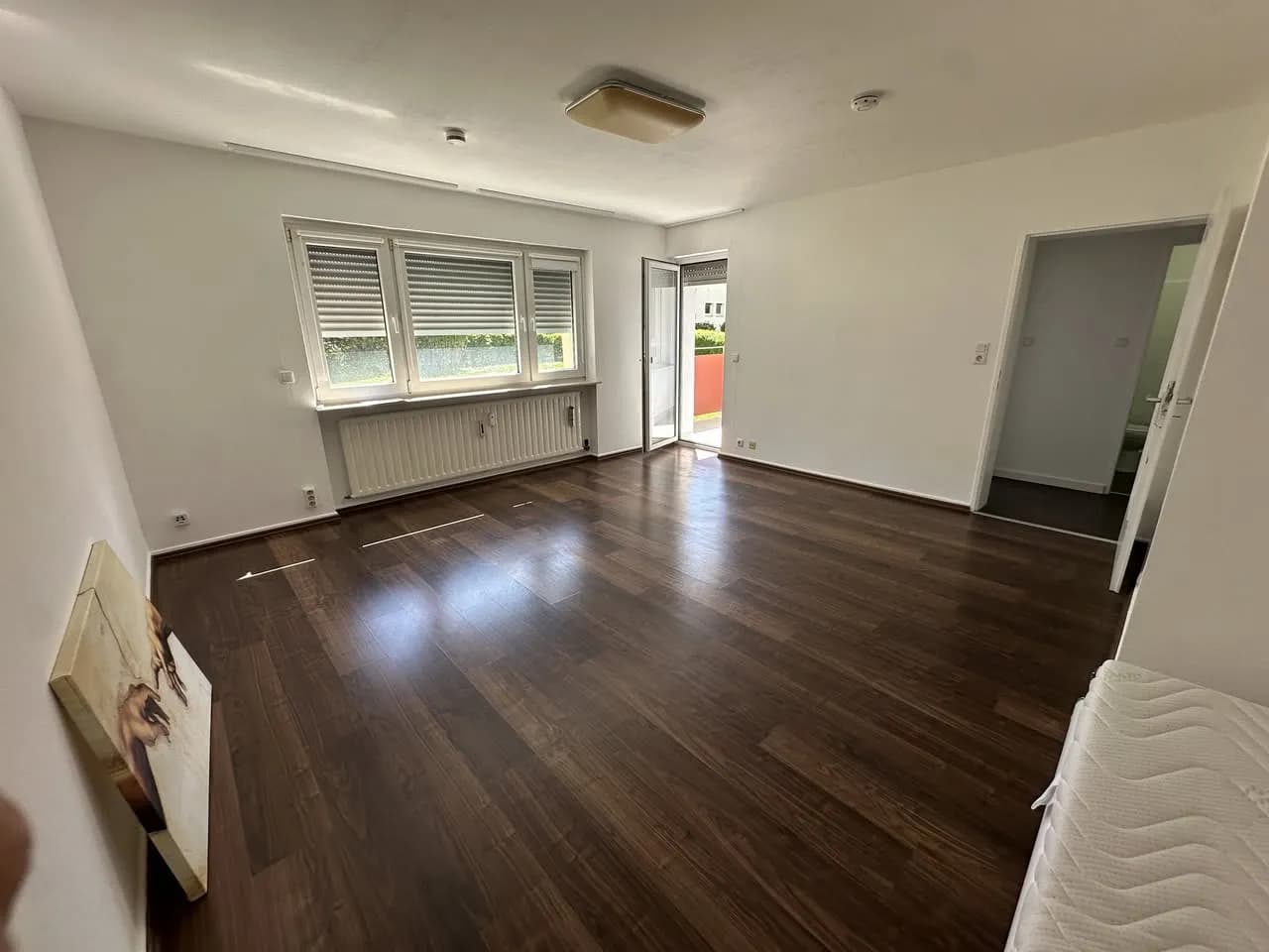 CHO THUÊ CĂN HỘ 1 PHÒNG TẠI FRANKFURT-NIEDERURSEL 3