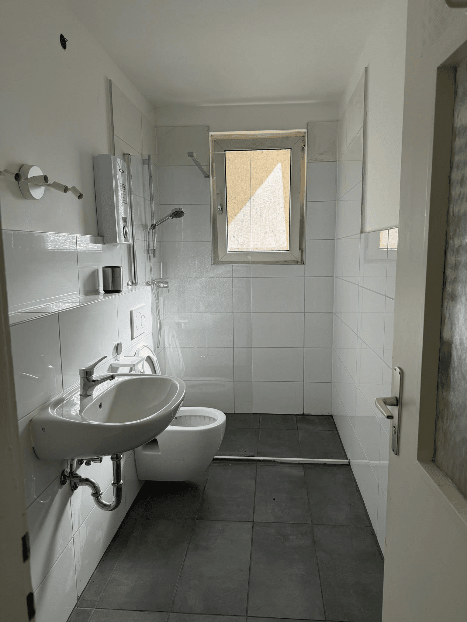 Cho thuê nhà 3 phòng rộng 66m2 ở gần Bahnhof Krefeld. 3