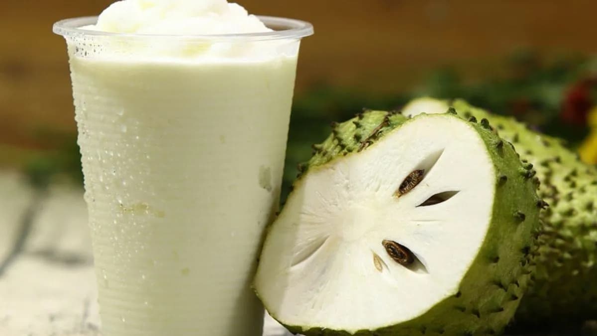Sinh tố mãng cầu xiêm