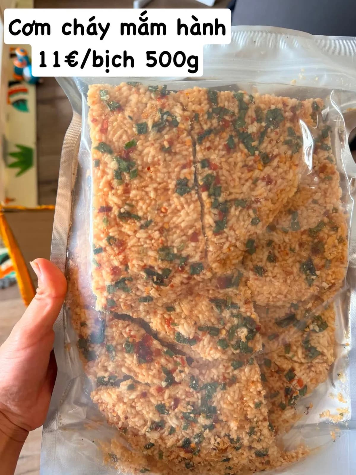 Cơm cháy mắm hành (500gr)