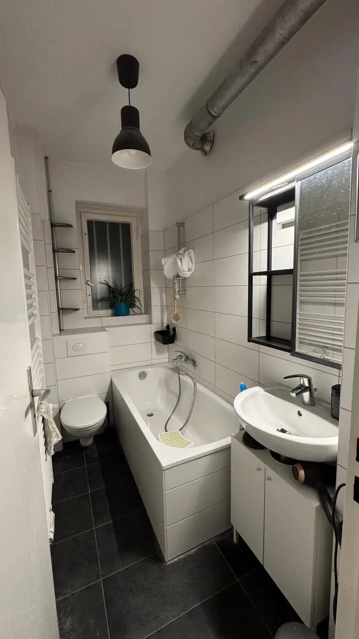 Charlottenburg,10585 Berlin 3
