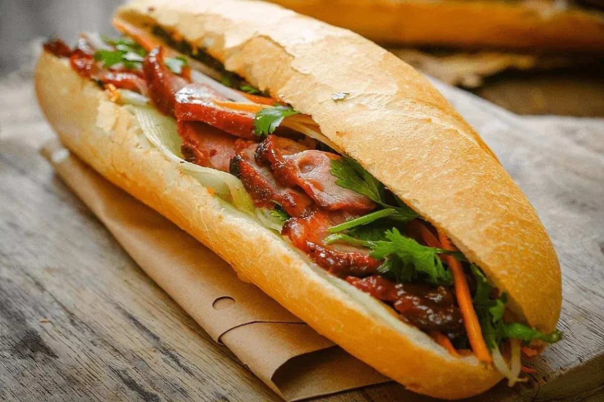 Nhà Hàng Gánh Việt