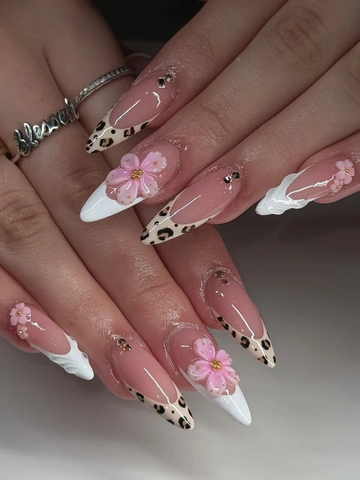 Tiệm Nails Bochum