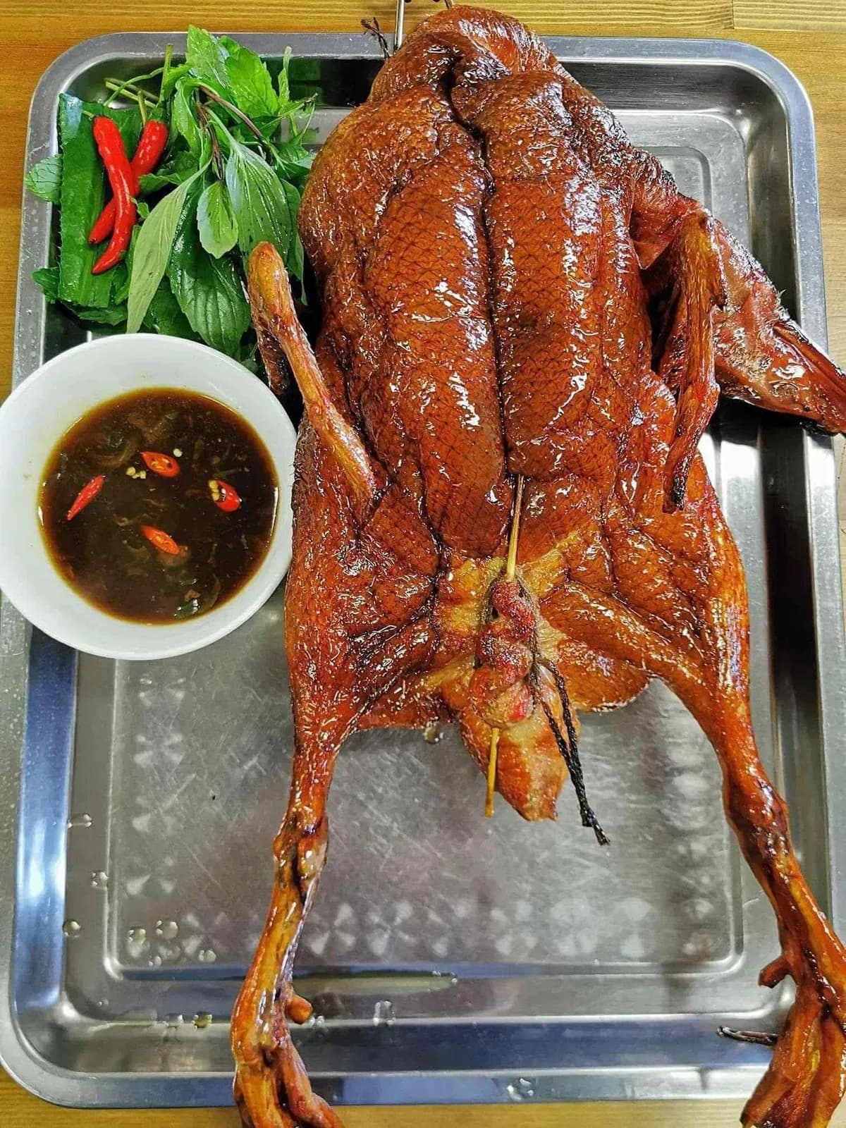Vịt quay lá mắc mật 1