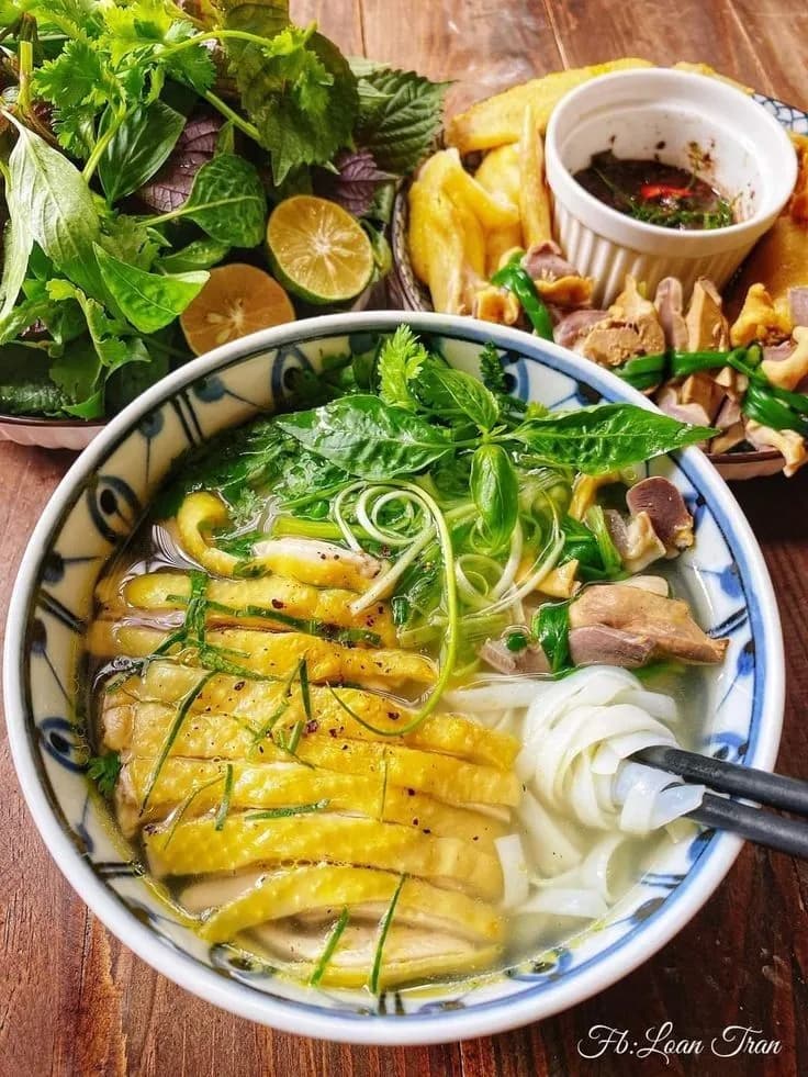 Phở Đùi Gà 1