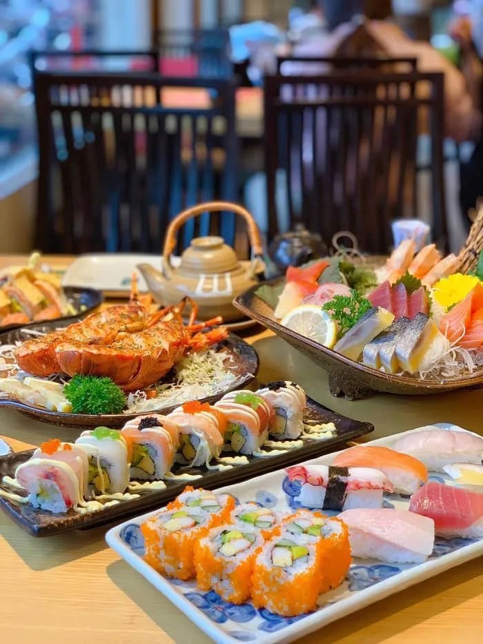 Nhà Hàng Việt Nhật