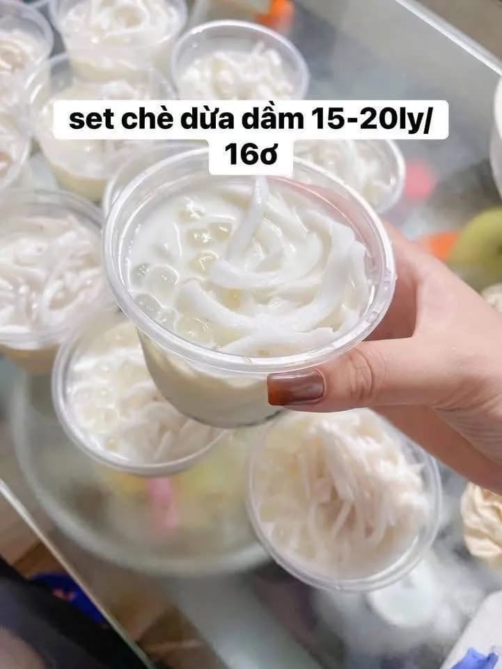 Set chè dừa dầm