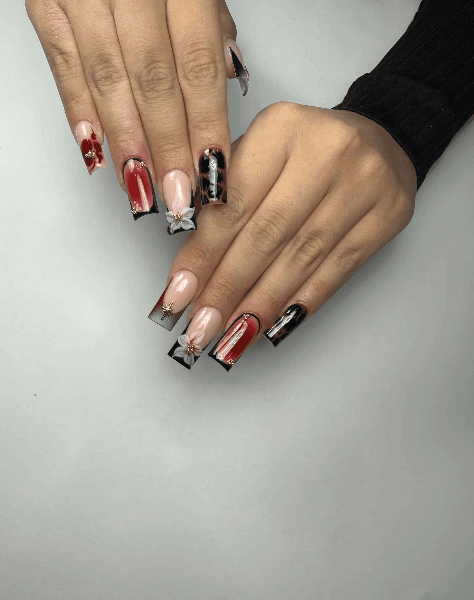 Thu Nails
