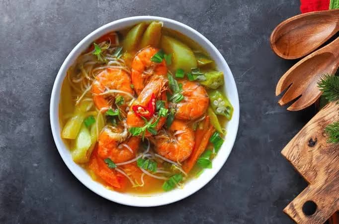 Canh chua Tôm