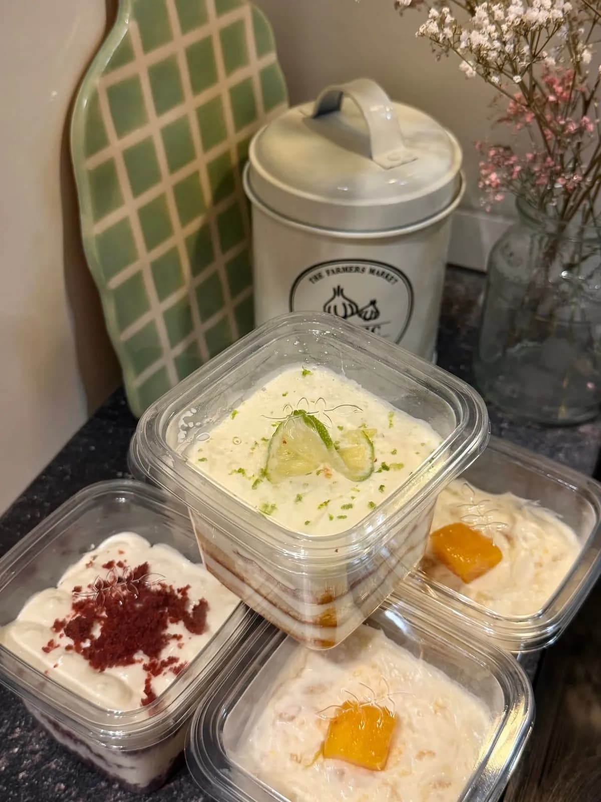 Tiệm Bánh Âu Order Trà Giang