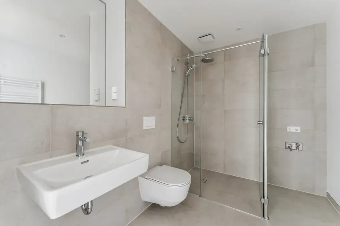 3 Zimmer-Wohnung mit Balkon, Einbauküche und Duschbad 1