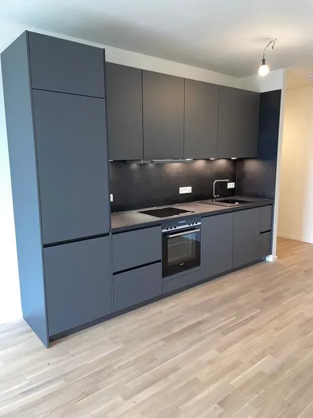 2 Zimmer Apartment * Balkon * Einbauküche * TG Stellplatz * Frei ab 01.06.2026 2