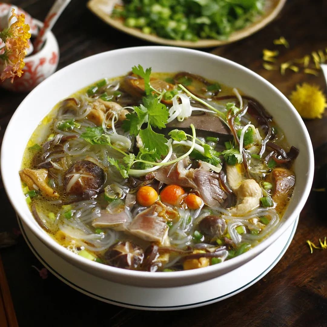 Canh Miến