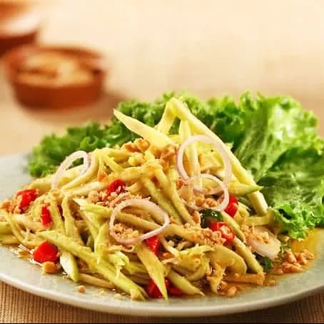 Gỏi xoài - hühnchen