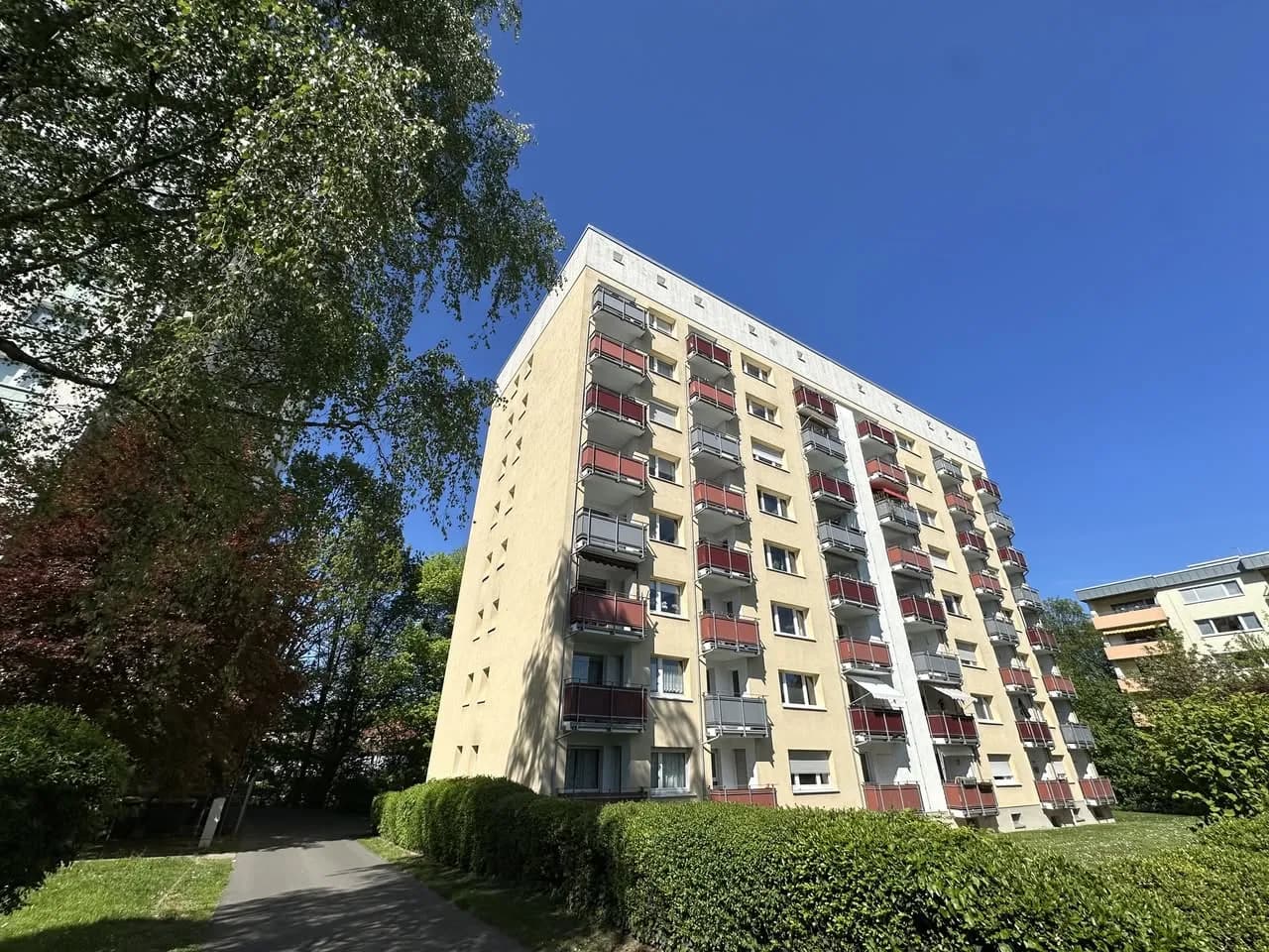 CHO THUÊ CĂN HỘ 1 PHÒNG TẠI FRANKFURT-NIEDERURSEL